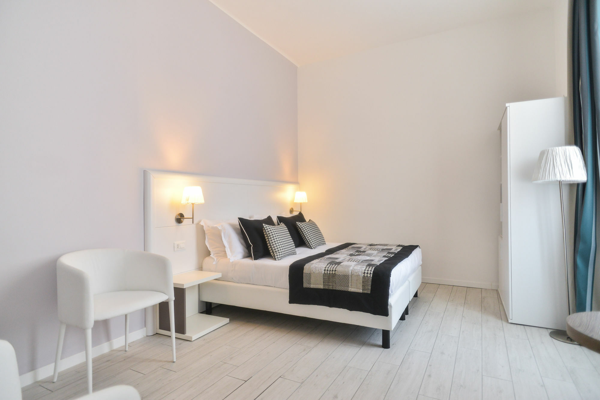 Lata Luxury Rooms Roma Exterior foto
